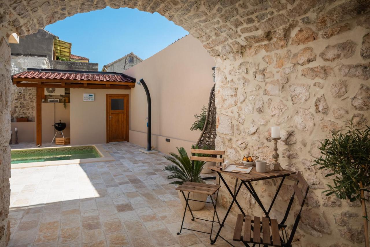 Villa Kameni Dvori Sveti Filip i Jakov Exterior foto