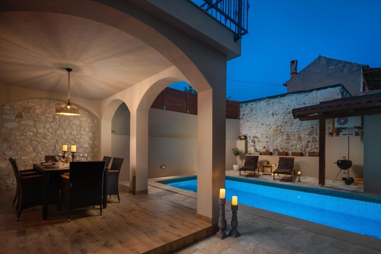 Villa Kameni Dvori Sveti Filip i Jakov Exterior foto