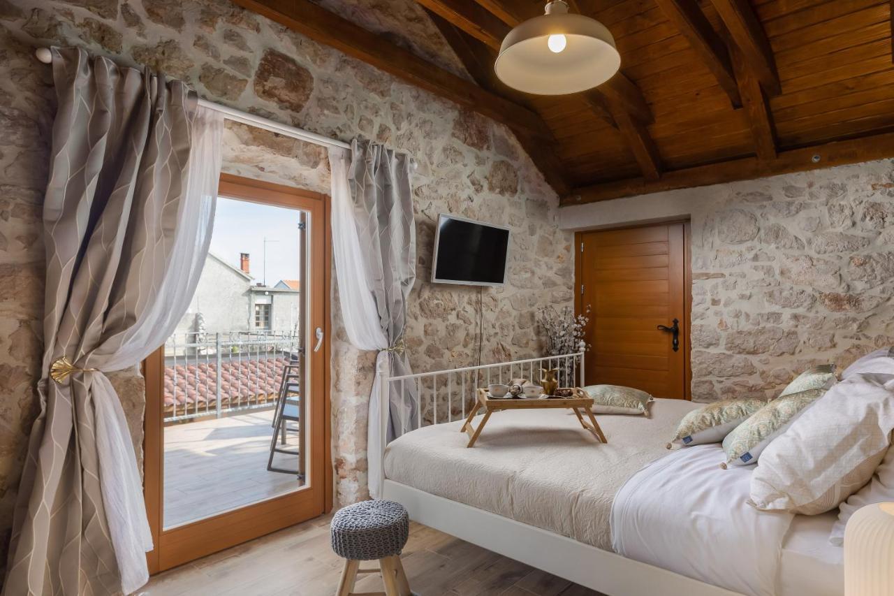 Villa Kameni Dvori Sveti Filip i Jakov Exterior foto